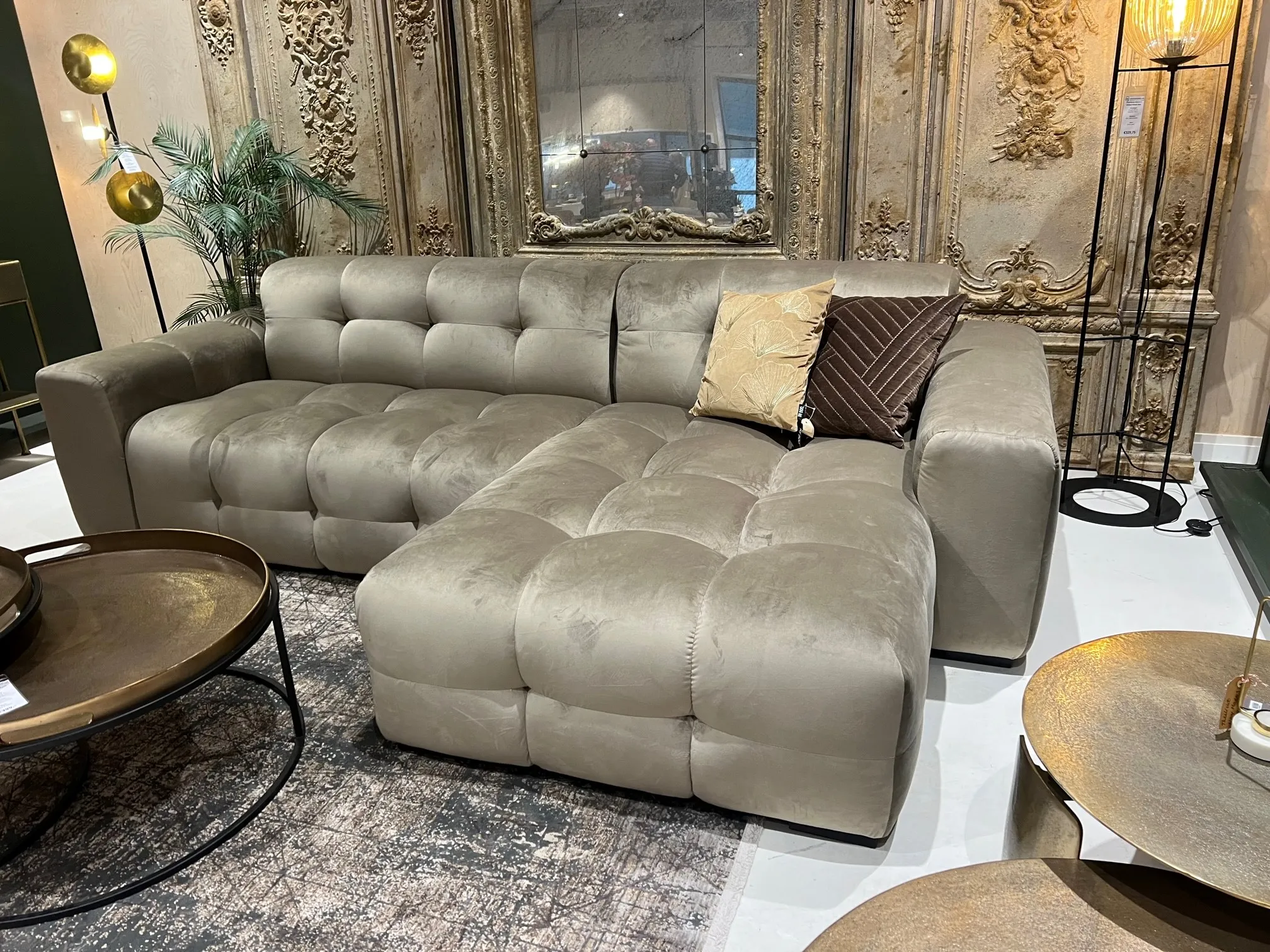 Loungebank Quatro Velvet Taupe Rechts