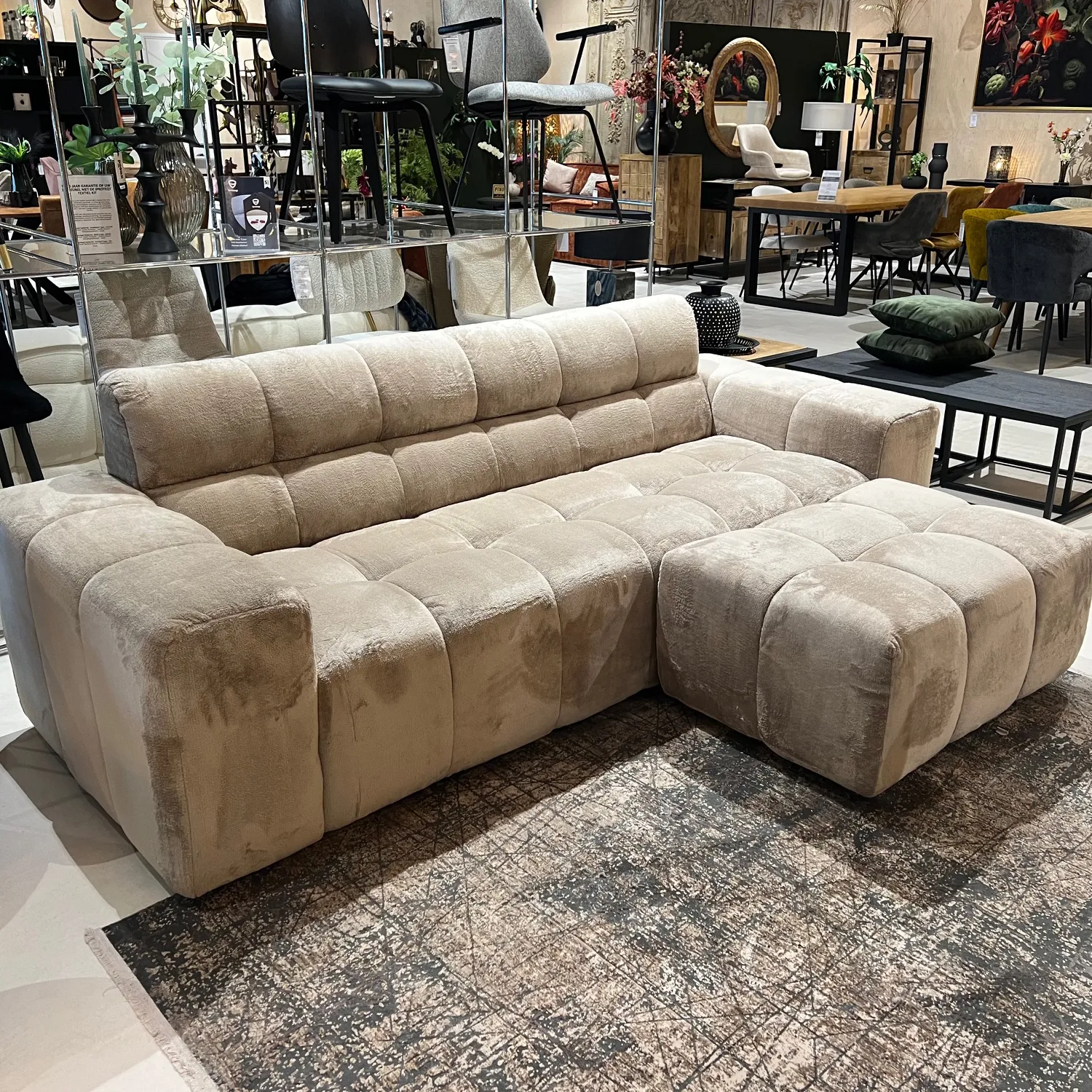 Hocker Veronique Beige