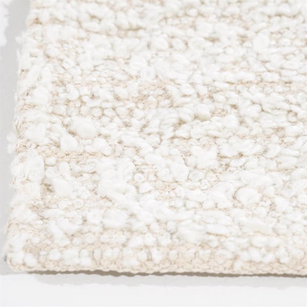 Carpet Loop 190x290 - off-white