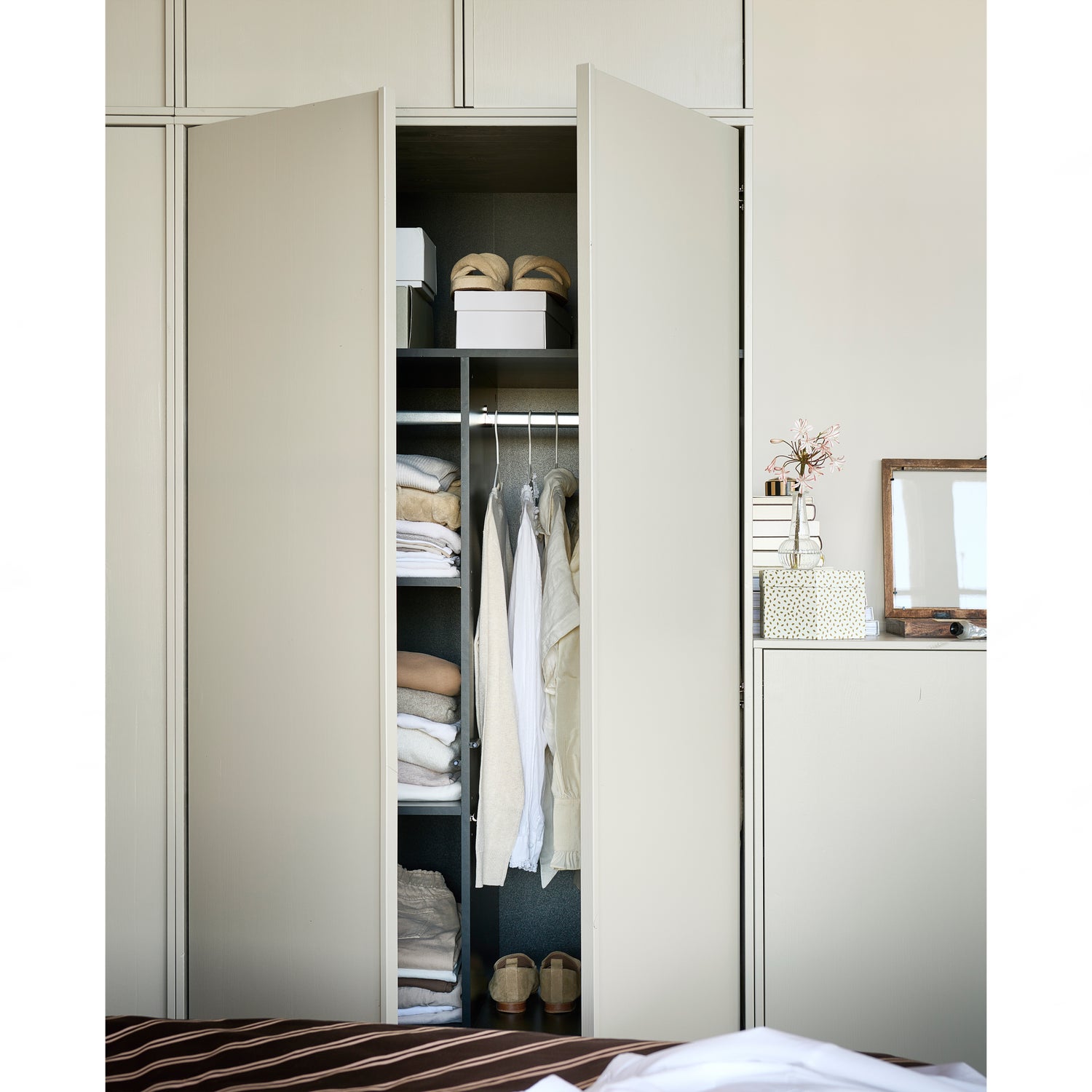 Daily Closet Double 200x100cm Grenen Dakargrau [fsc]