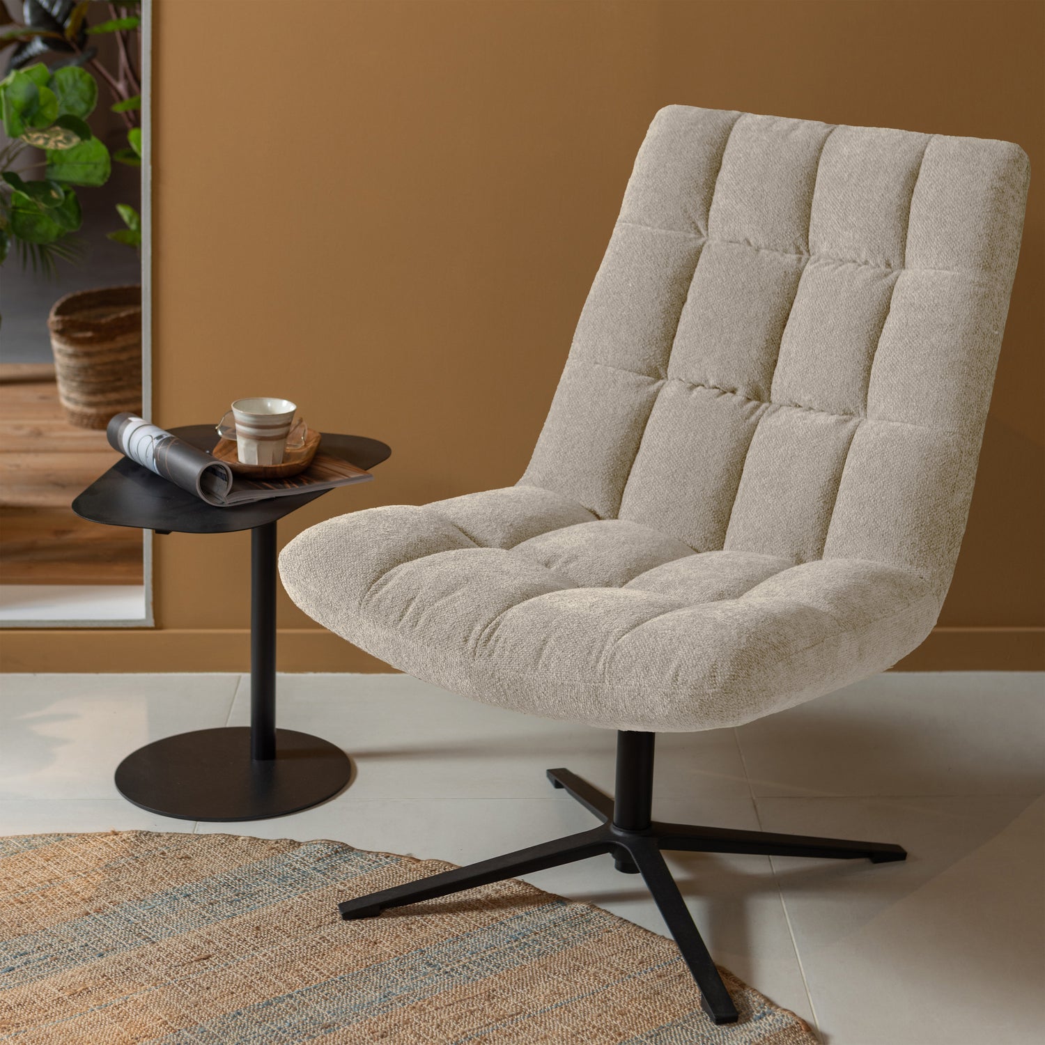 JOB DRAAIFAUTEUIL BOUCLÉ ZAND
