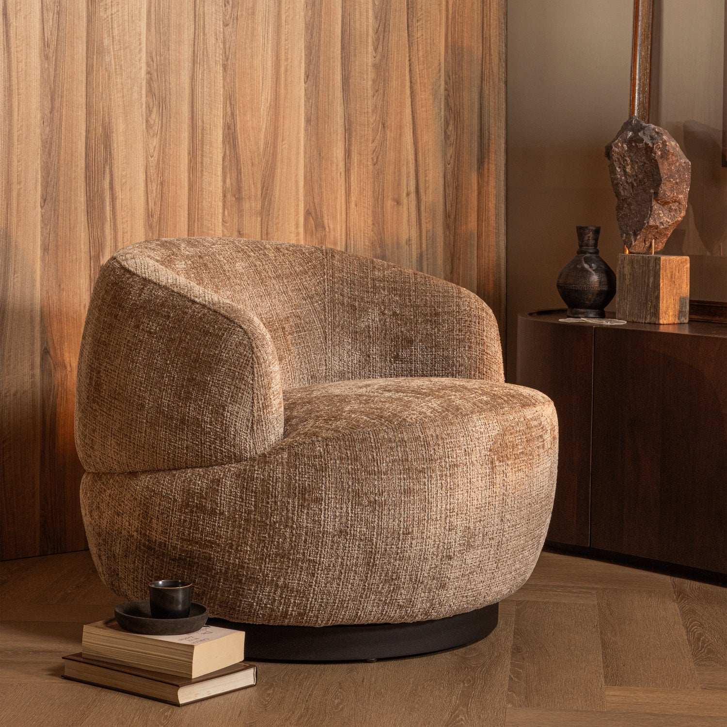 WOOLLY DRAAIFAUTEUIL CHENILLE ZAND