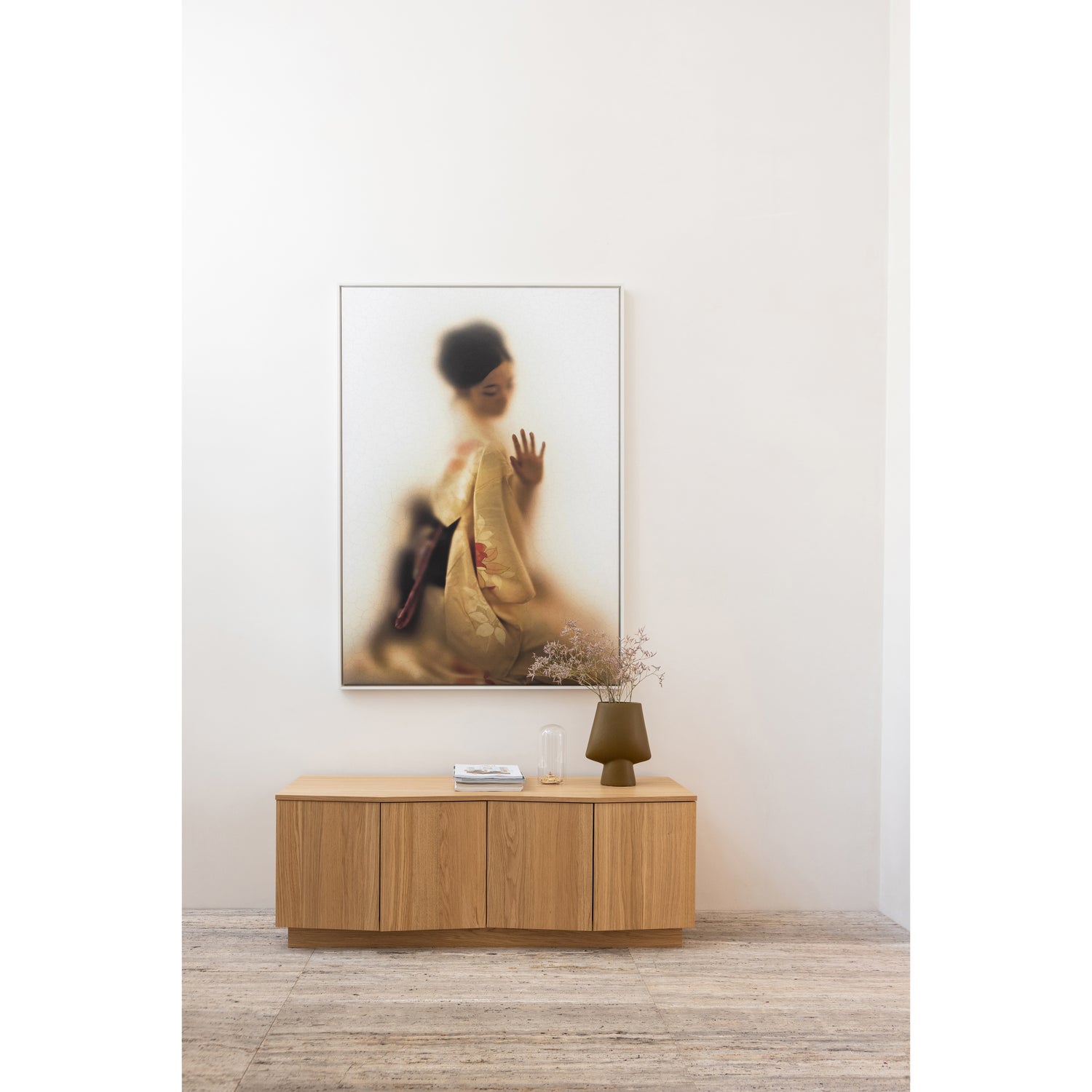 ZUMA TV MEUBEL 133CM EIKEN TRANSPARANT [fsc]