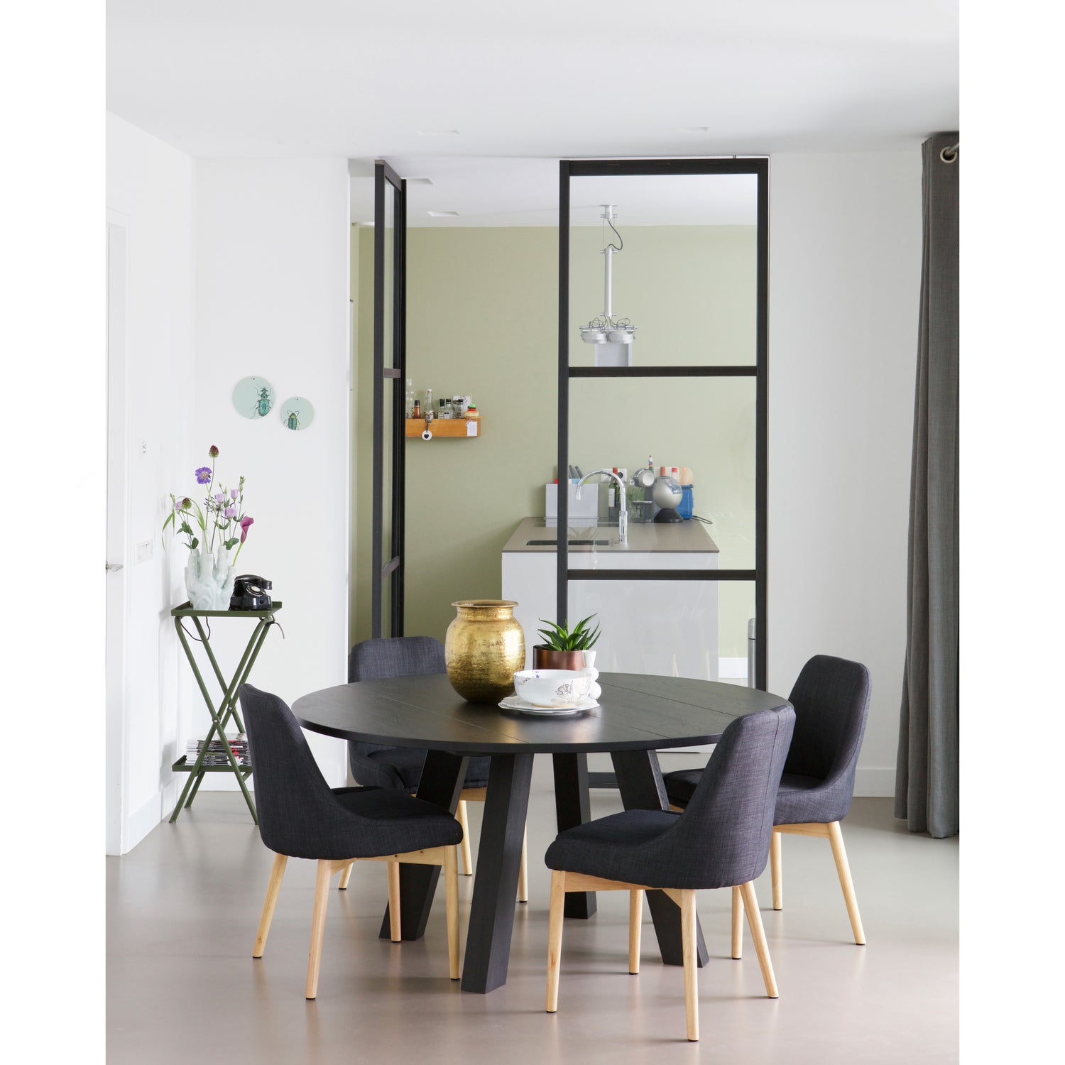 Rhonda Xl Eettafel Ø150cm Eiken Blacknight [fsc]
