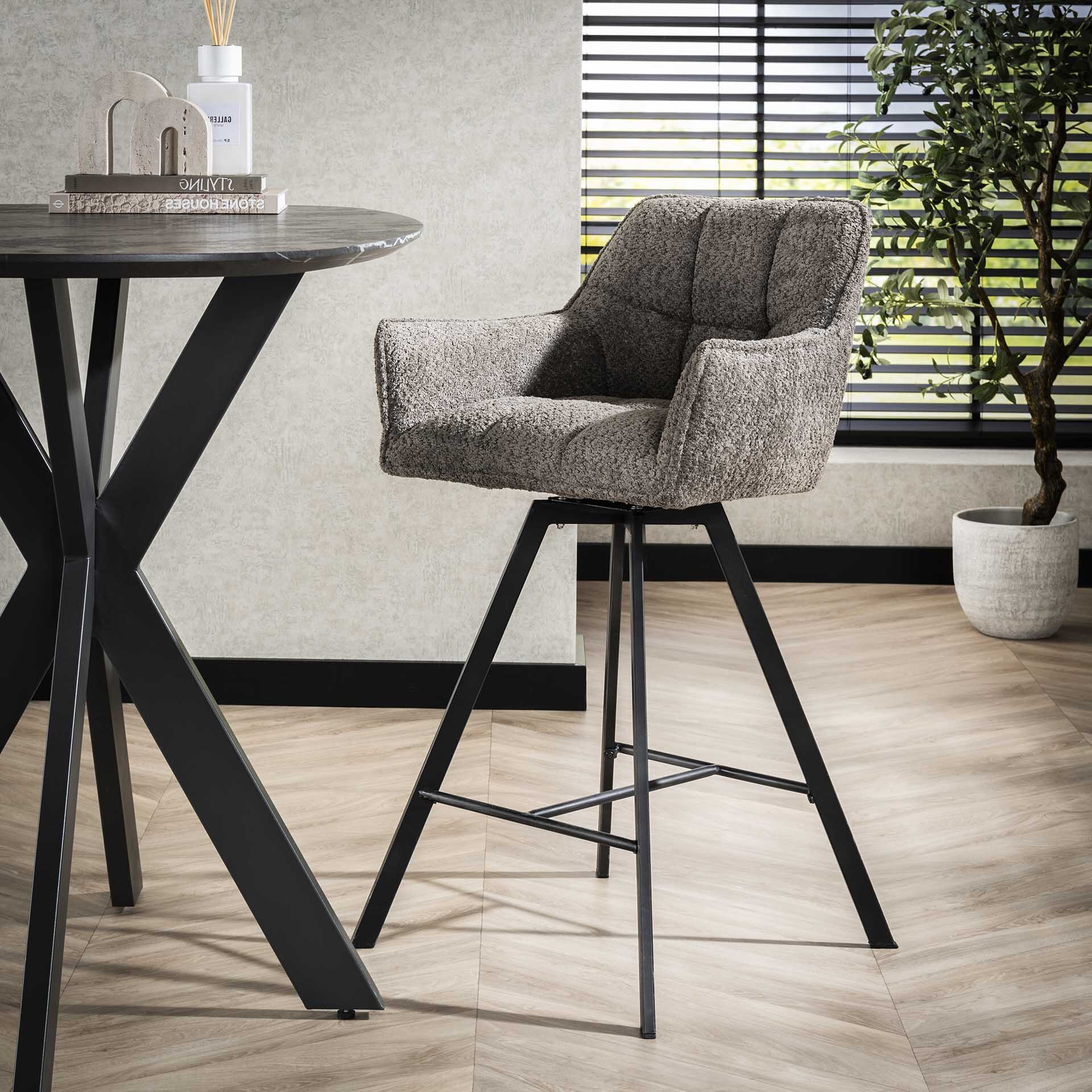 Barstoel raster draaibaar. VPE2 / Boucle taupe