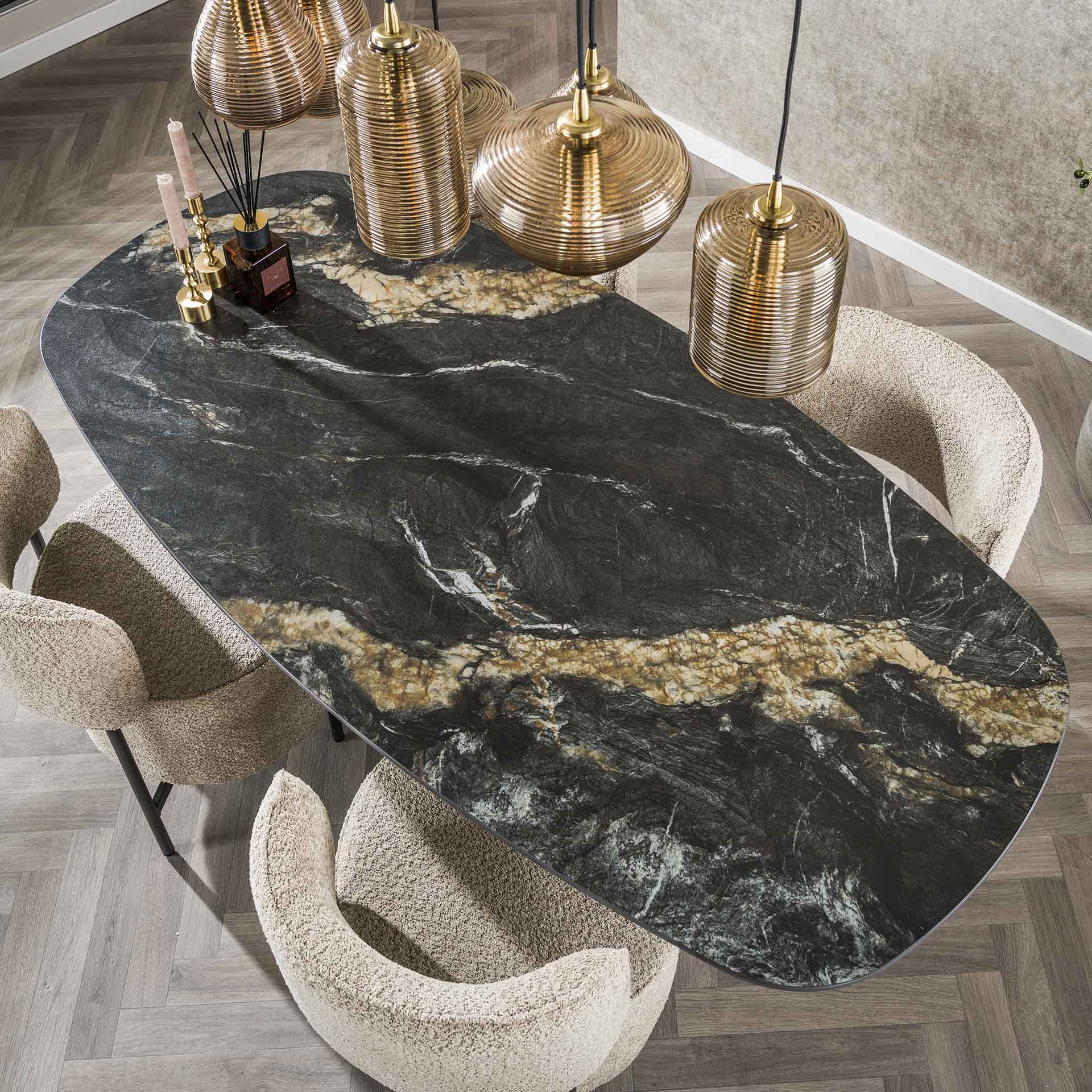 Eetkamertafel spider deens ovaal 180 / Ceramic fossil black