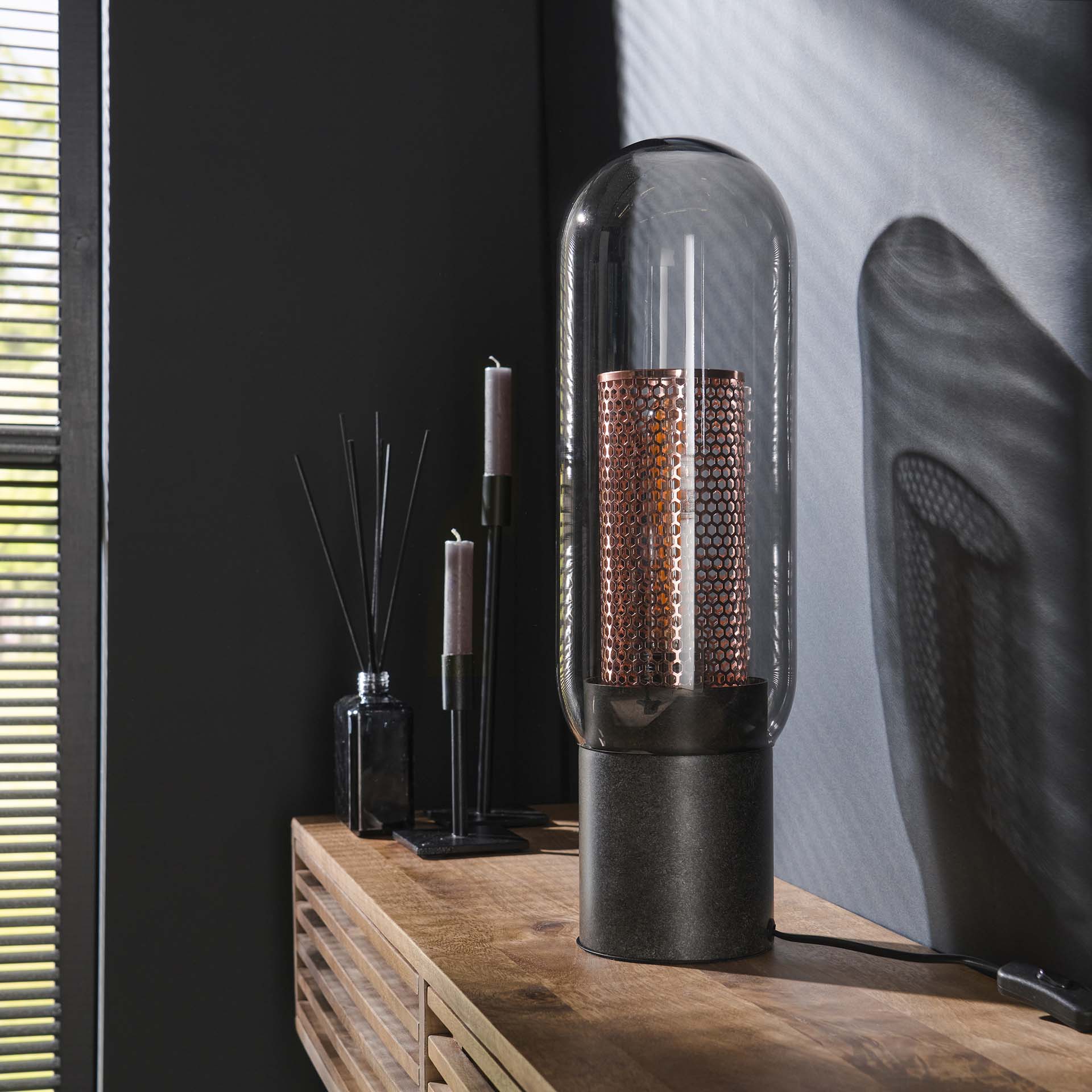 Tafellamp smoke glas-geperforeerd staal / Artic zwart