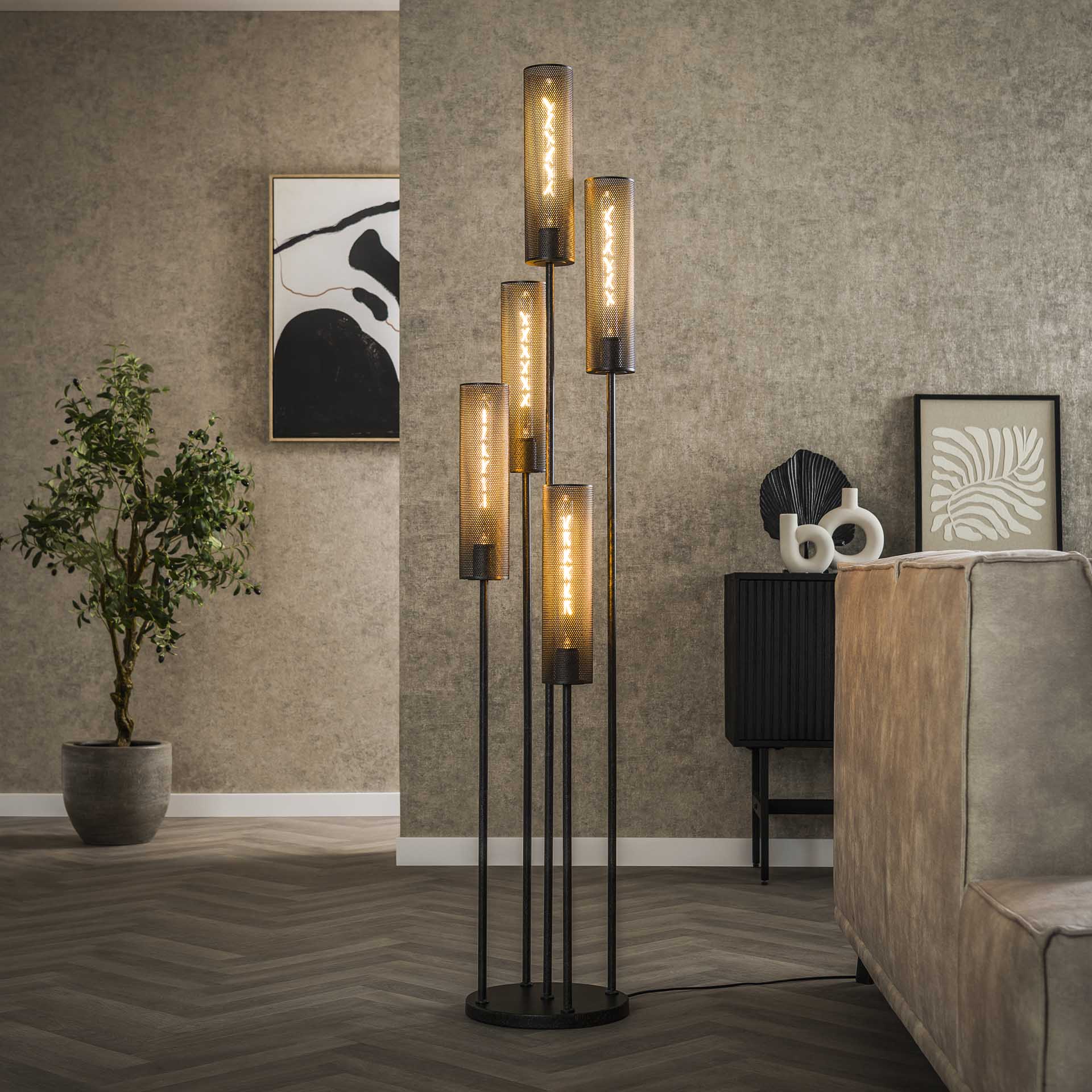 Vloerlamp 5L getrapt tube mesh / Artic zwart