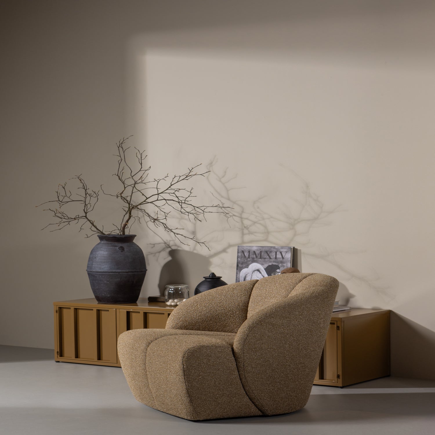 LEVEL TV-MEUBEL METAAL HONINGGEEL 44x160CM