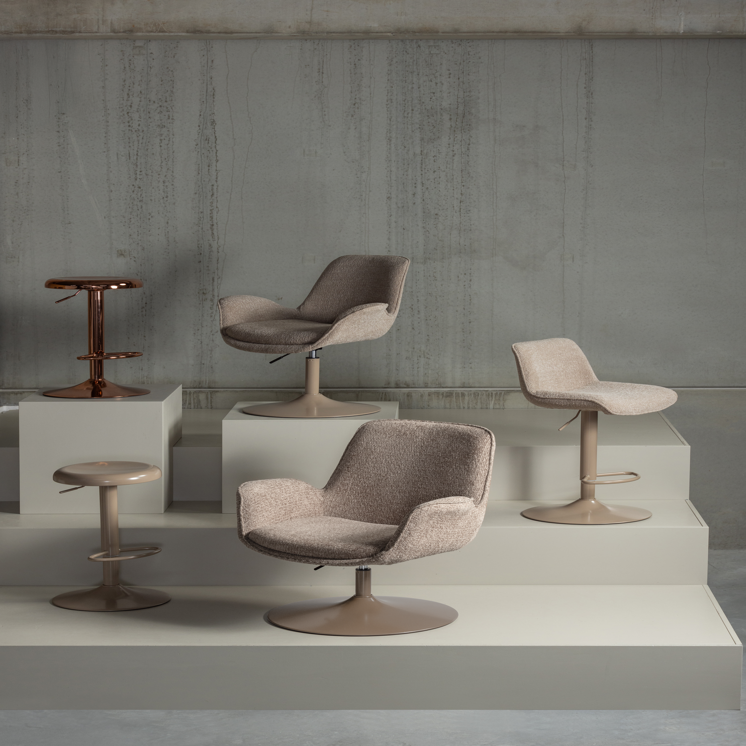 MARTEN IN HOOGTE VERSTELBARE FAUTEUIL ZAND