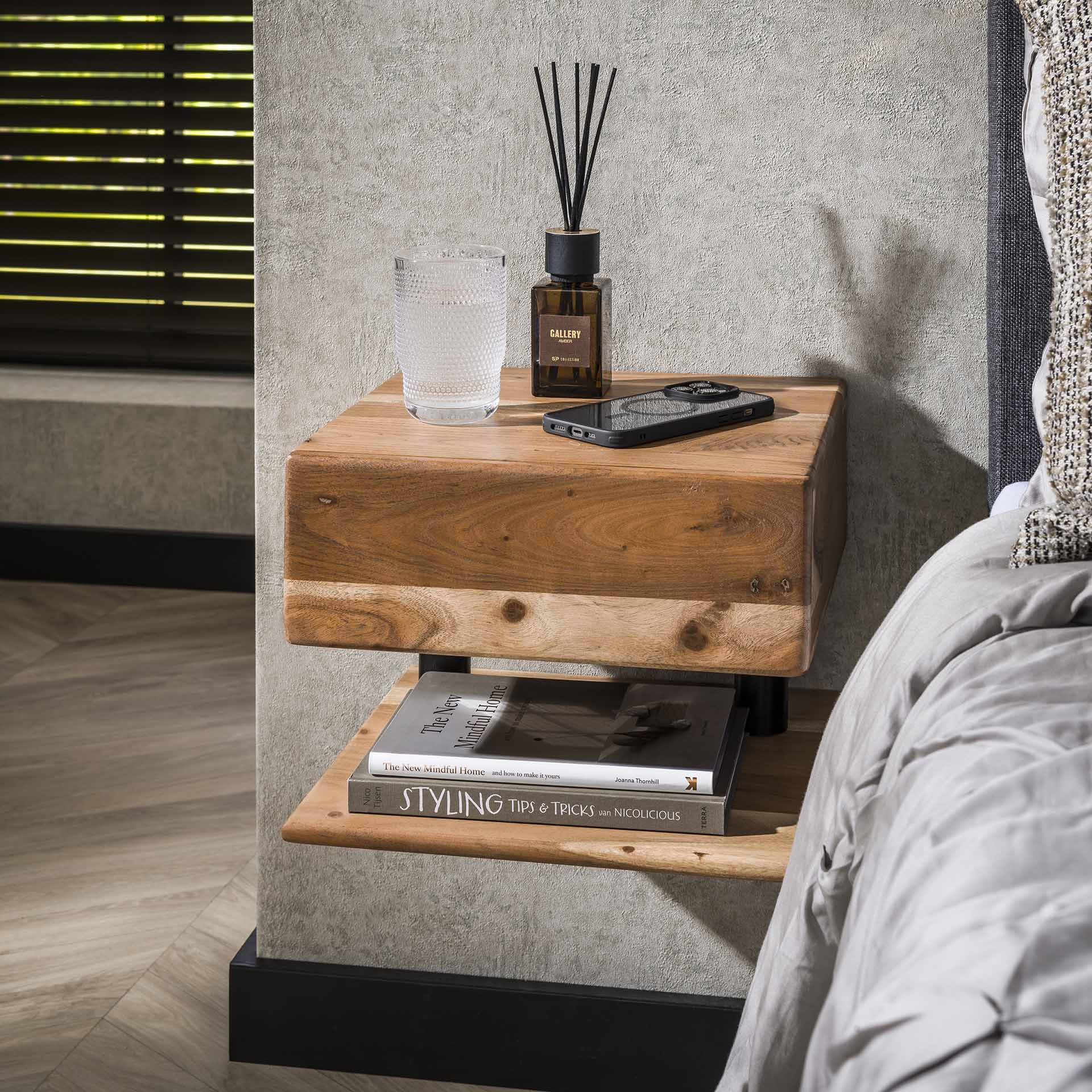 Nachtkastje 1L shelve / Massief acacia naturel
