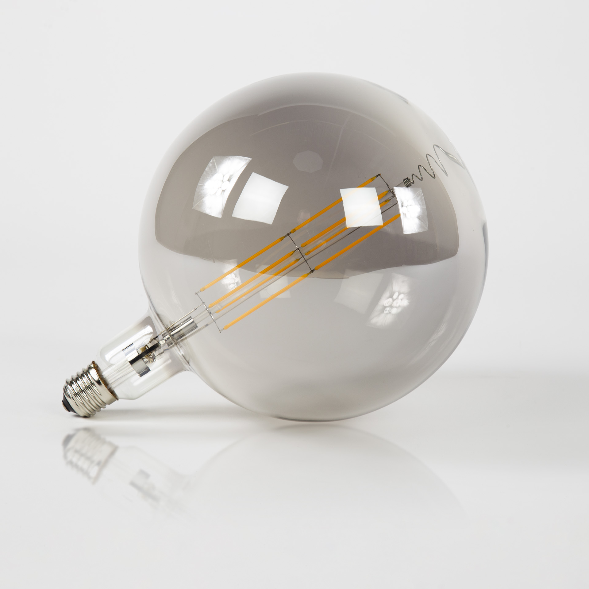 Lichtbron LED [G200] filament bol 20,0 - E27 8W / Smoke grey glas