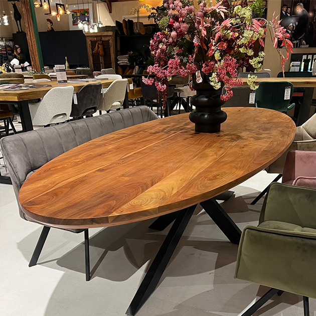 Showroommodel, zelf afhalen! Eettafel Odin Ovaal 260 Acacia