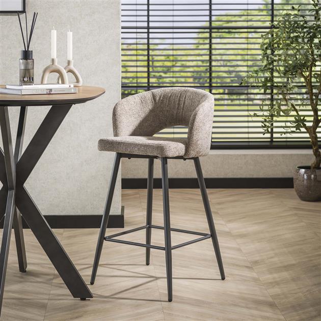 Barstoel salon. VPE2 / Tissee cargo zandkleur