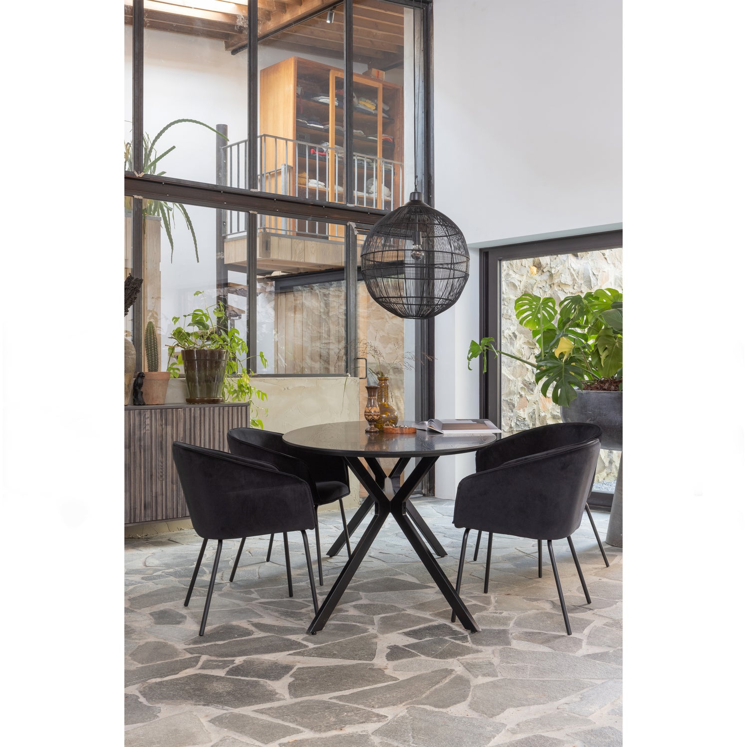 Showroommodel, zelf afhalen! Bruno Eettafel Ovaal Mdf Zwart 220x100cm