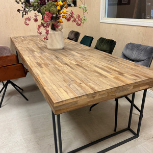 Showroommodel, zelf afhalen! Eettafel Teca 300cm