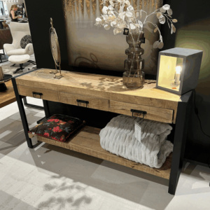 Showroommodel, zelf afhalen! Sidetable Boaz 150 cm