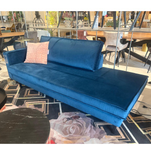 Showroommodel, zelf afhalen! Rodeo Daybed Left Velvet Blue